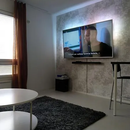 Rivitalon Pieni Paeaetykaksio - 37 M2 아파트 *